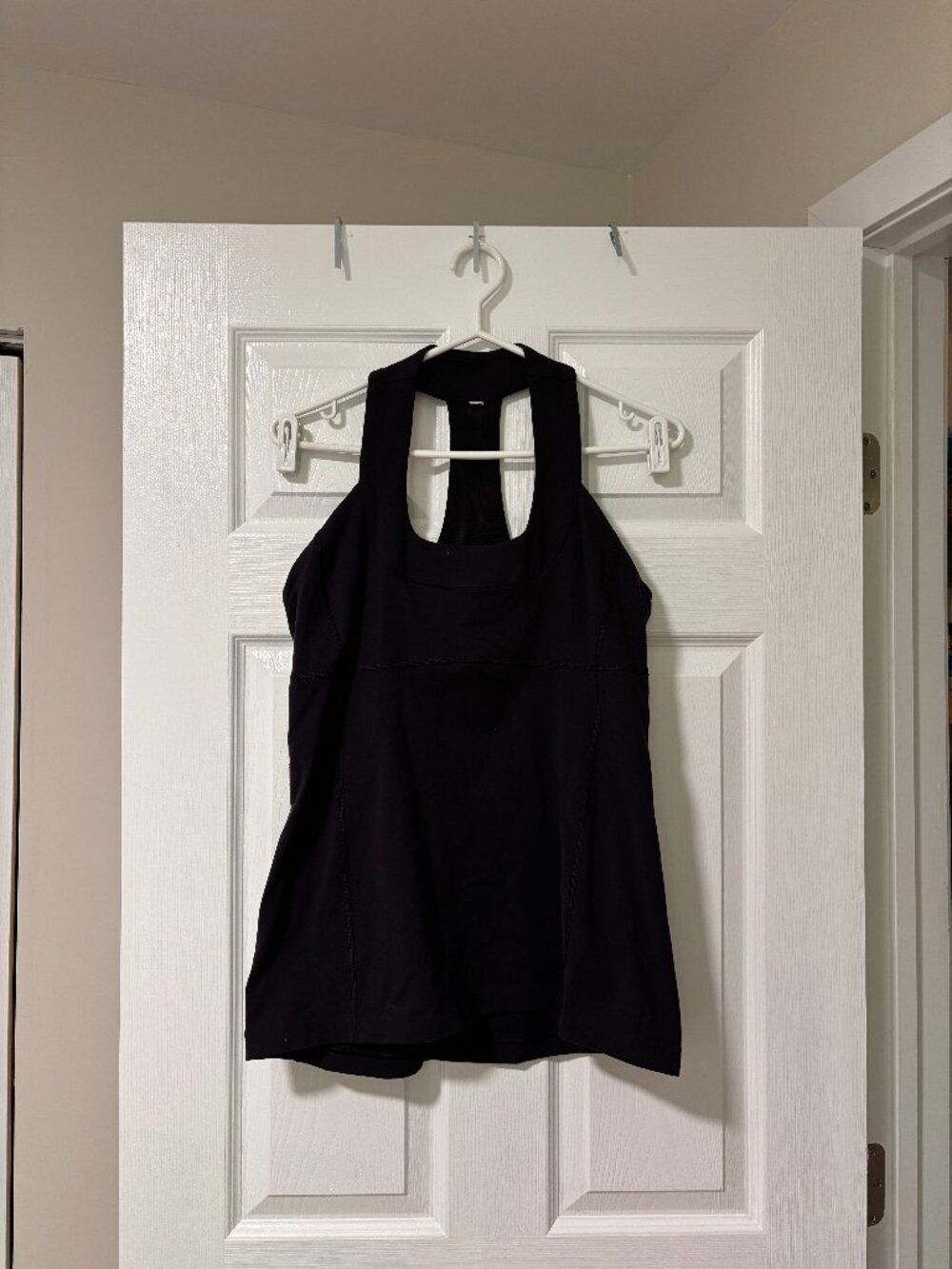 Lululemon Black Racerback Tank Top with Built-In Bra (Large)